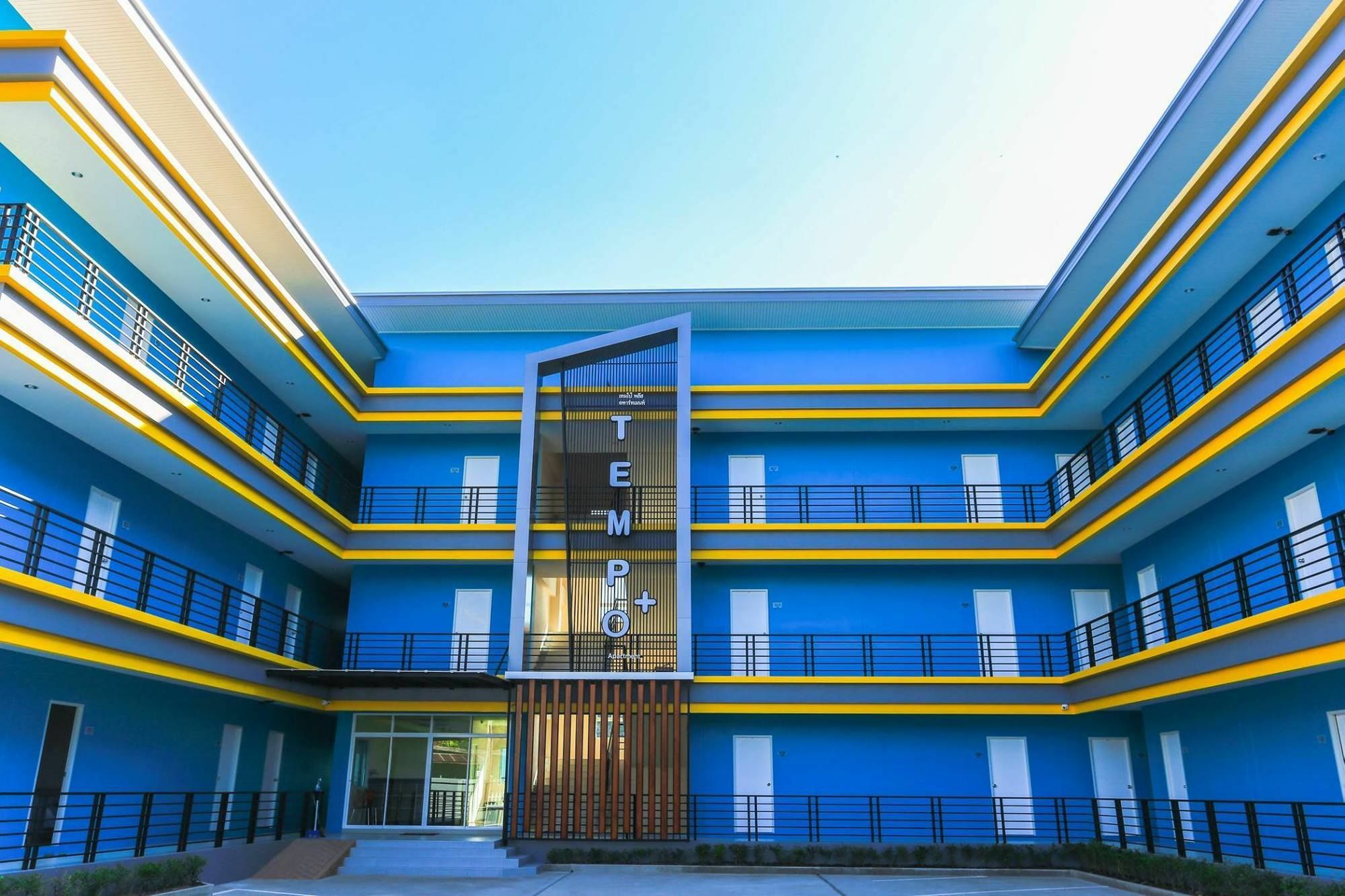 Tempo Plus Apartment Mae Sot Buitenkant foto